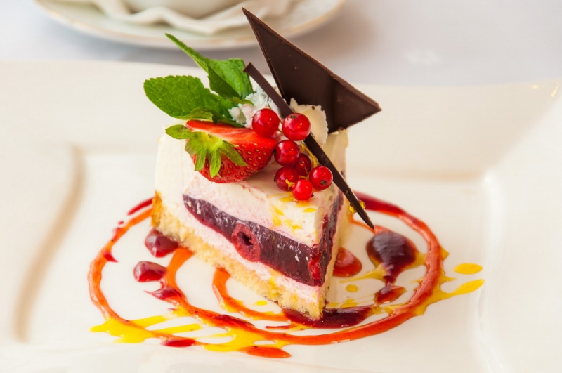 boulangerie-GATTIERES-min_the_cake_dessert_eating_bun_colorful_sweet_dish_taste_cake_with_cream-941034